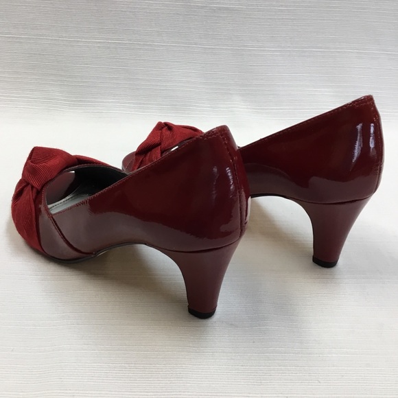 Ros Hommerson Red Patent  Leather Heels - Picture 7 of 8
